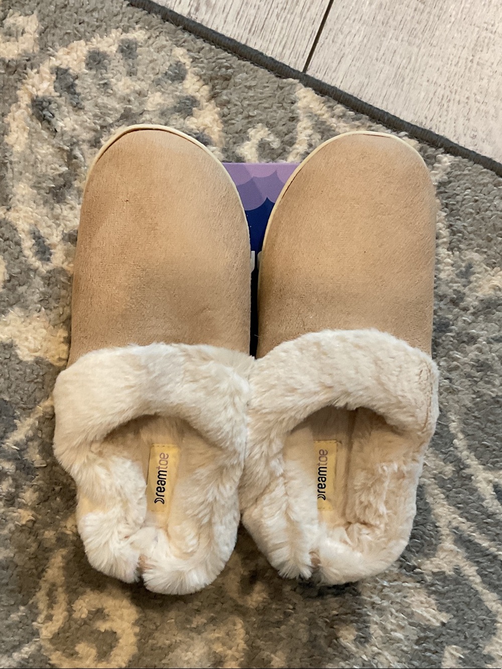 NWT slippers